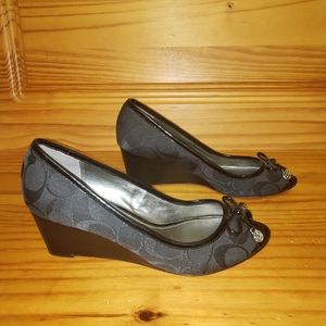 Coach wedges 6